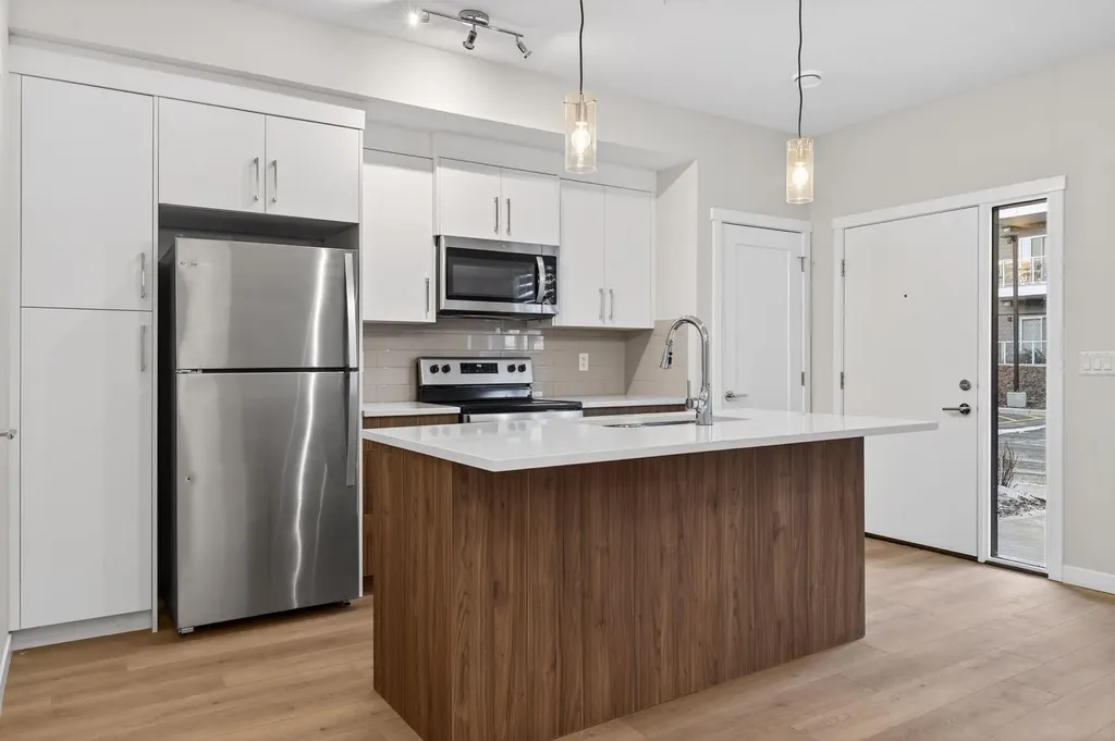 400 Belmont Street SW Calgary AB T2X4C1