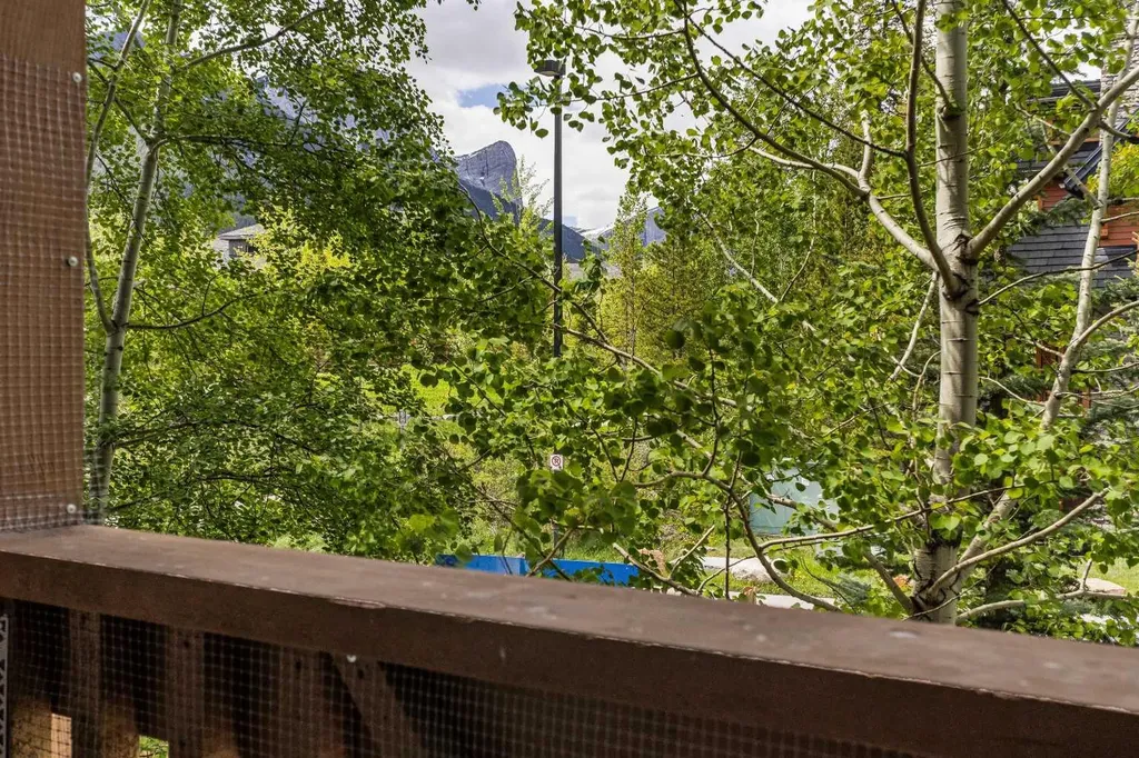 106 Stewart Creek Landing Canmore AB T1W 0G6