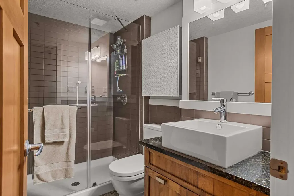 106 Stewart Creek Landing Canmore AB T1W 0G6