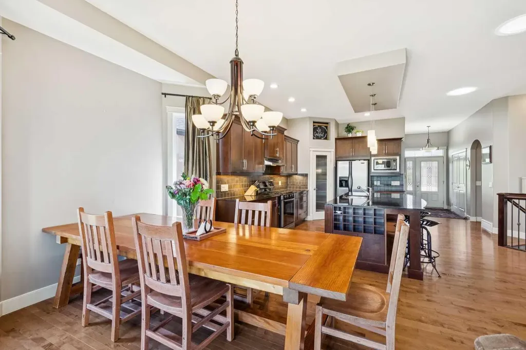 1924 Riverside Drive NW High River AB T1V 0A3