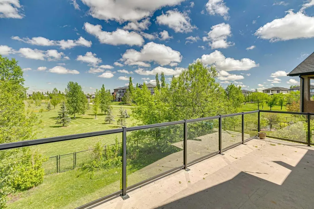 1924 Riverside Drive NW High River AB T1V 0A3