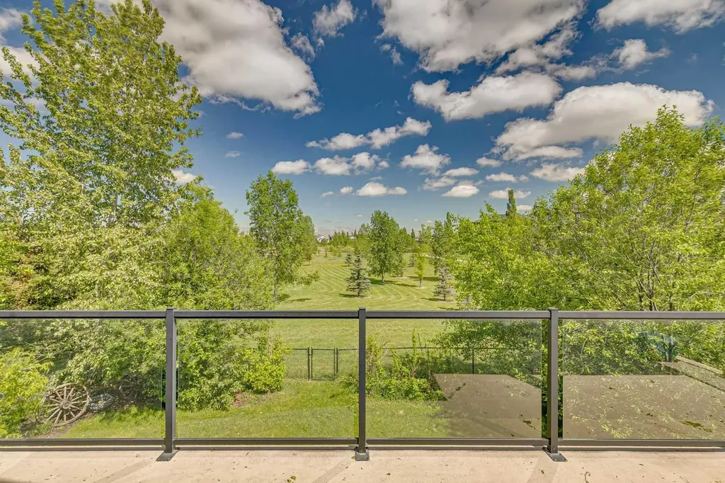 1924 Riverside Drive NW High River AB T1V 0A3