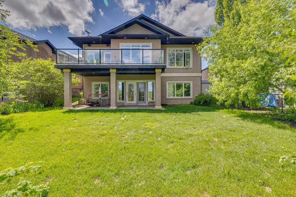 1924 Riverside Drive NW High River AB T1V 0A3