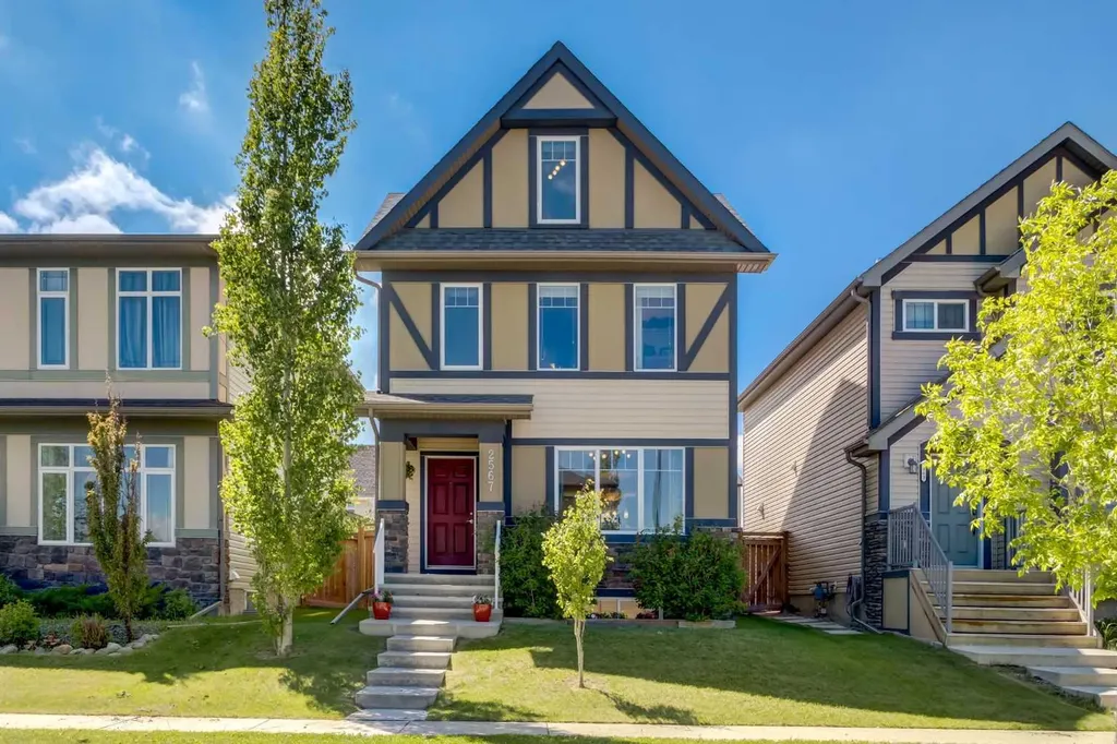2567 Reunion Square NW Airdrie AB T4B 0M4
