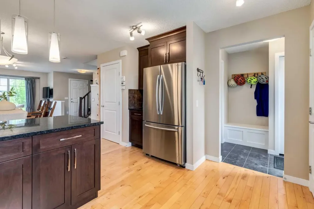 2567 Reunion Square NW Airdrie AB T4B 0M4