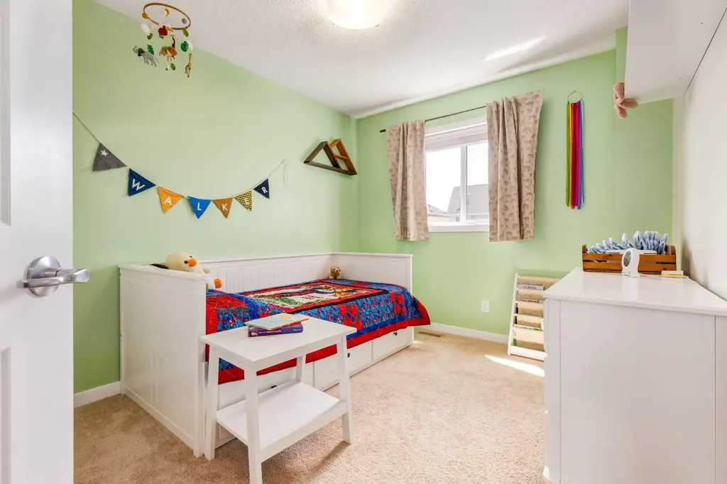 2567 Reunion Square NW Airdrie AB T4B 0M4