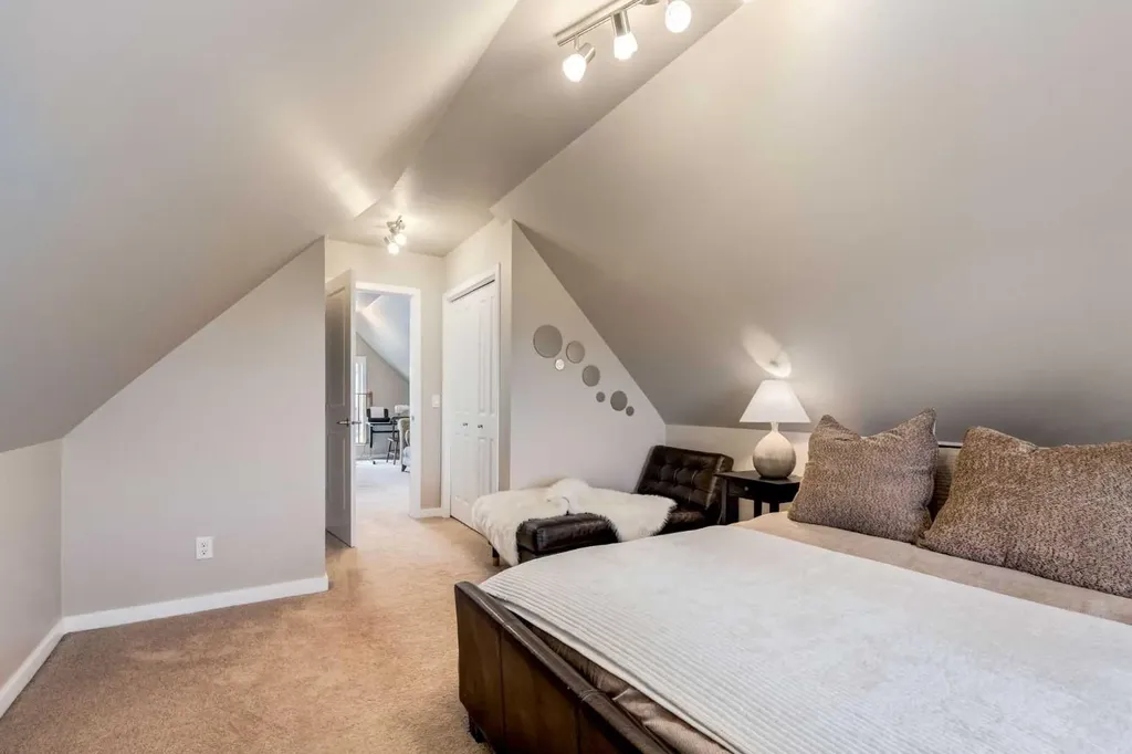 2567 Reunion Square NW Airdrie AB T4B 0M4