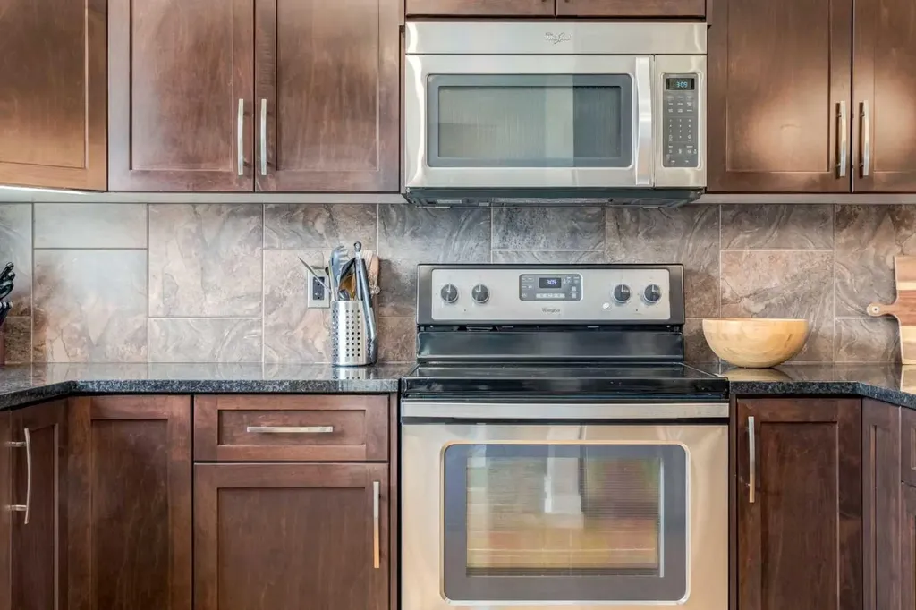 2567 Reunion Square NW Airdrie AB T4B 0M4
