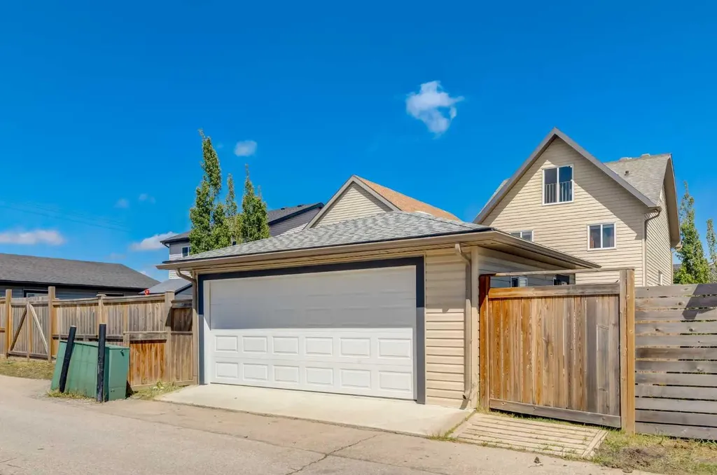 2567 Reunion Square NW Airdrie AB T4B 0M4