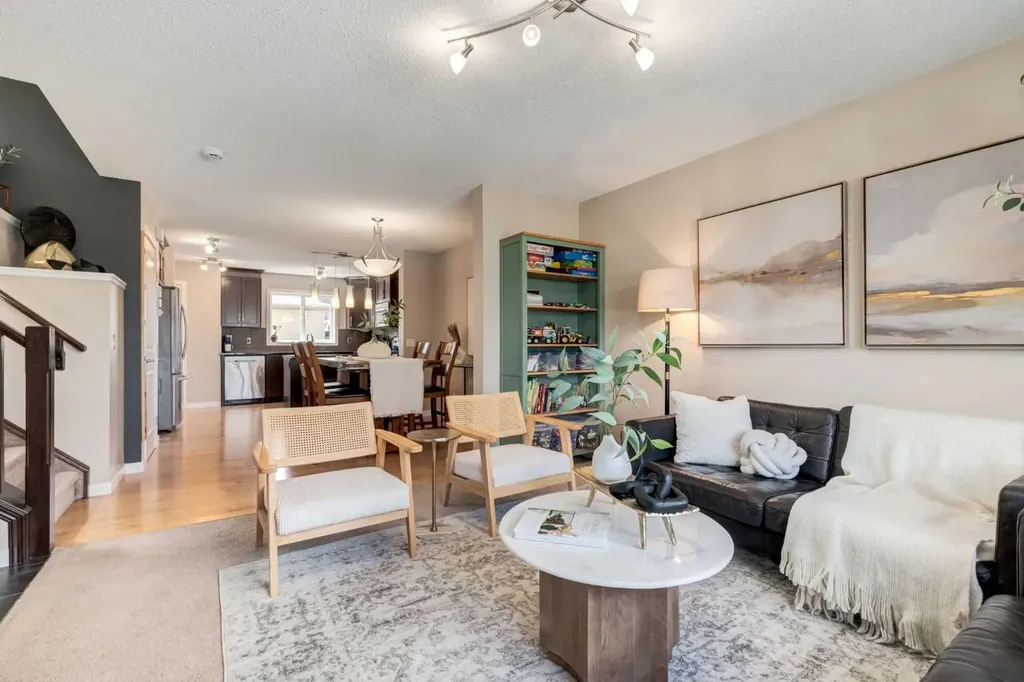 2567 Reunion Square NW Airdrie AB T4B 0M4