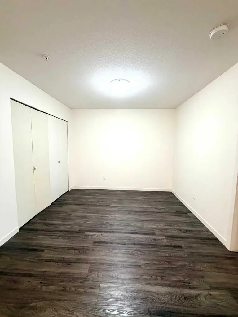 181 Skyview Ranch Manor NE Calgary AB T3N0V2