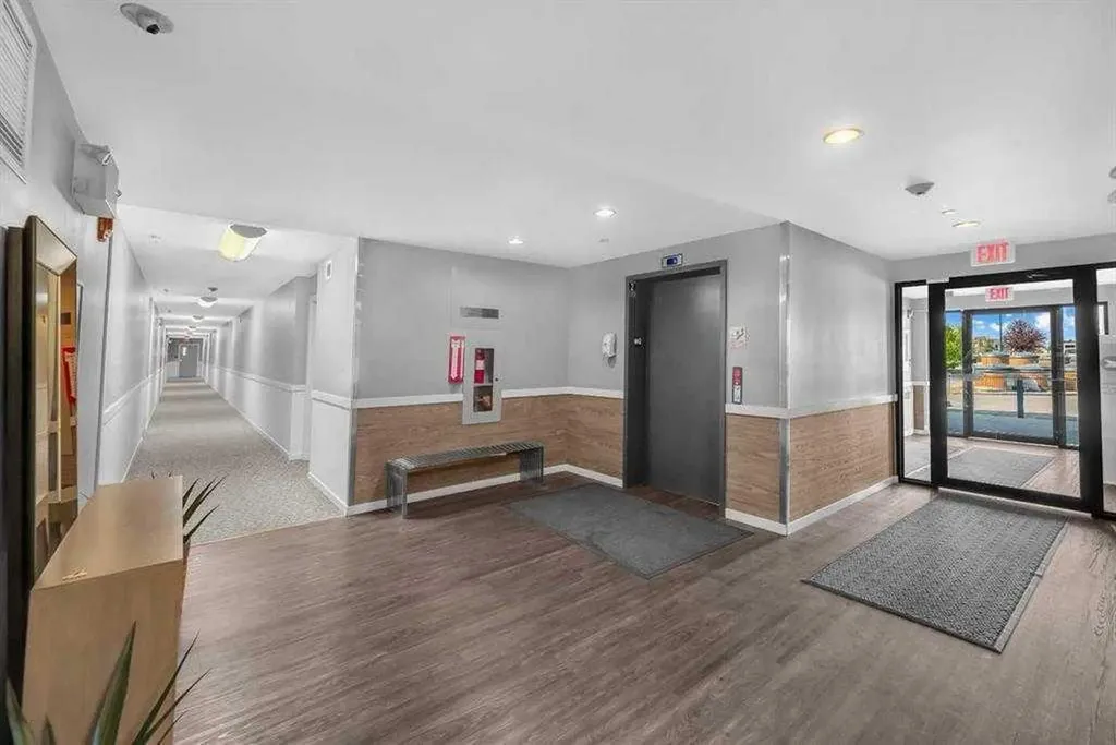 181 Skyview Ranch Manor NE Calgary AB T3N0V2