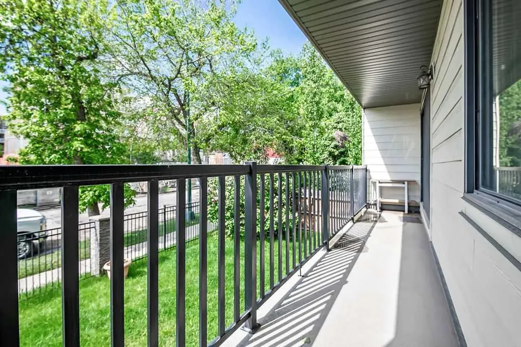 1512 16 Avenue SW Calgary AB T3C 0Z8
