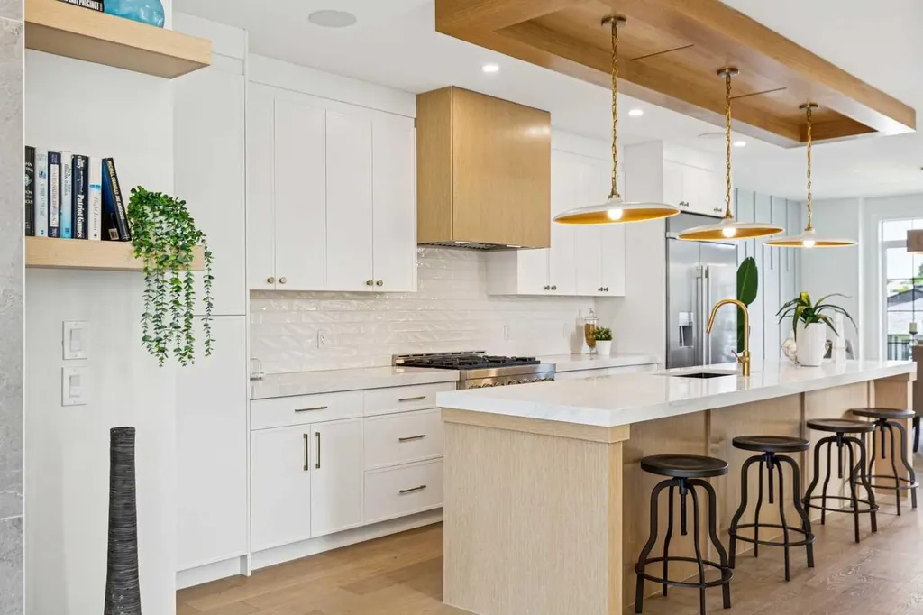 1527 29 Avenue SW Calgary AB T2T 1M4