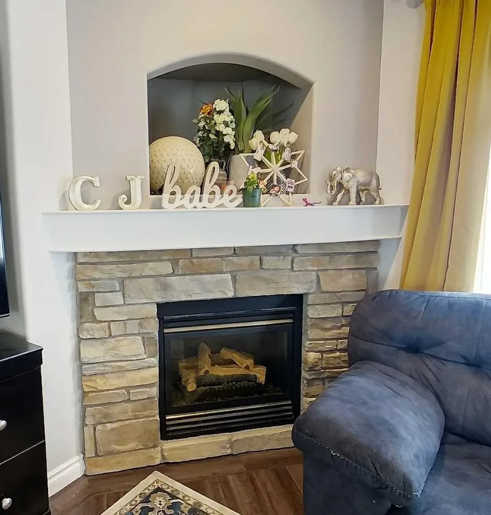 6117 11th Avenue Edson AB T7E 1Y8