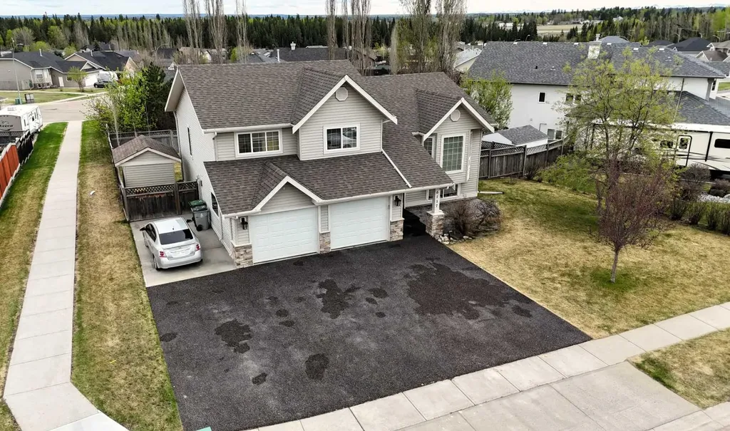 6117 11th Avenue Edson AB T7E 1Y8