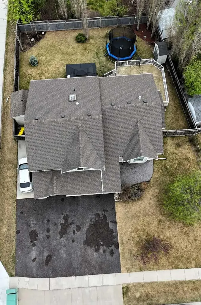 6117 11th Avenue Edson AB T7E 1Y8