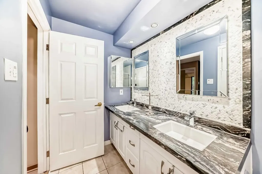 659 4 Avenue NE Calgary AB T2E 0J9