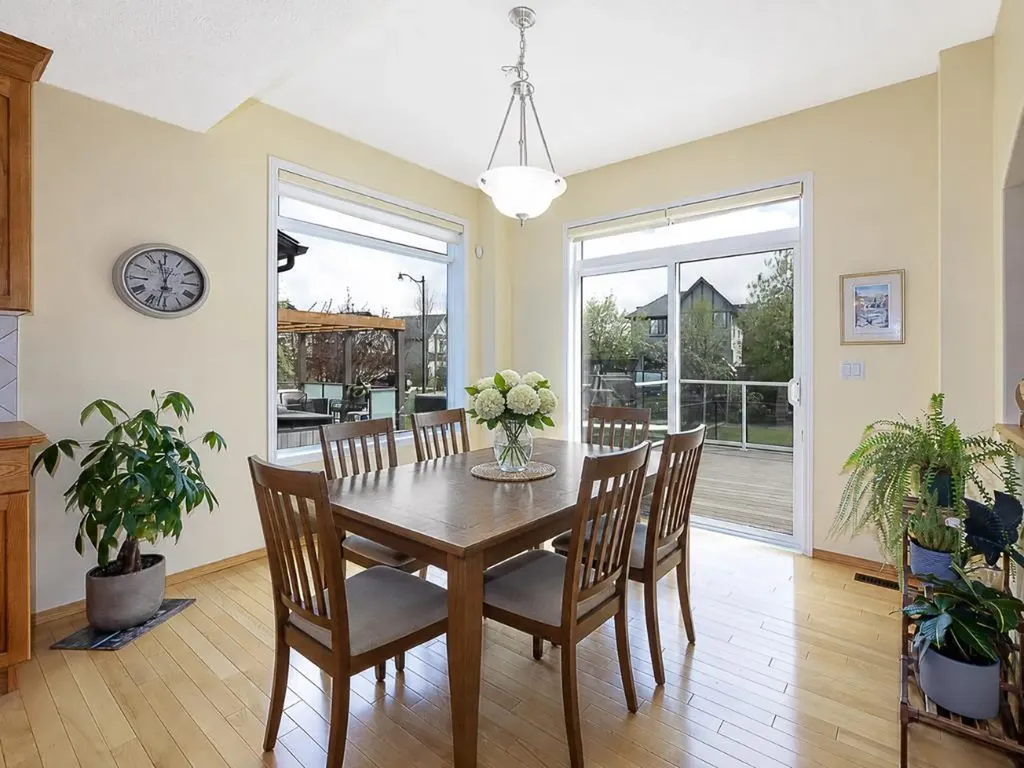 143 Cougarstone Square SW Calgary AB T3H 5J4