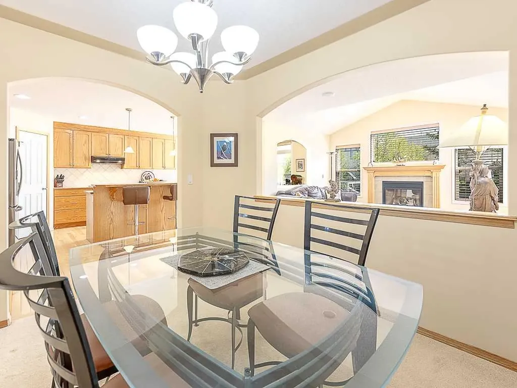 143 Cougarstone Square SW Calgary AB T3H 5J4