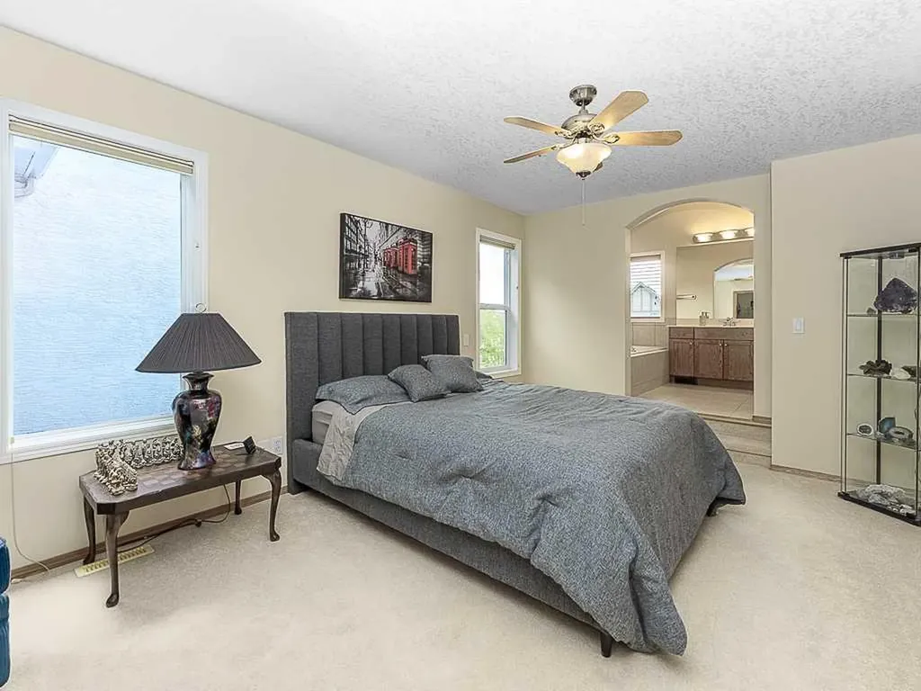 143 Cougarstone Square SW Calgary AB T3H 5J4