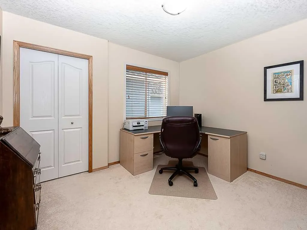 143 Cougarstone Square SW Calgary AB T3H 5J4
