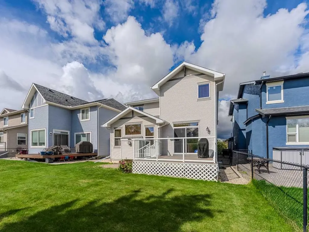 143 Cougarstone Square SW Calgary AB T3H 5J4