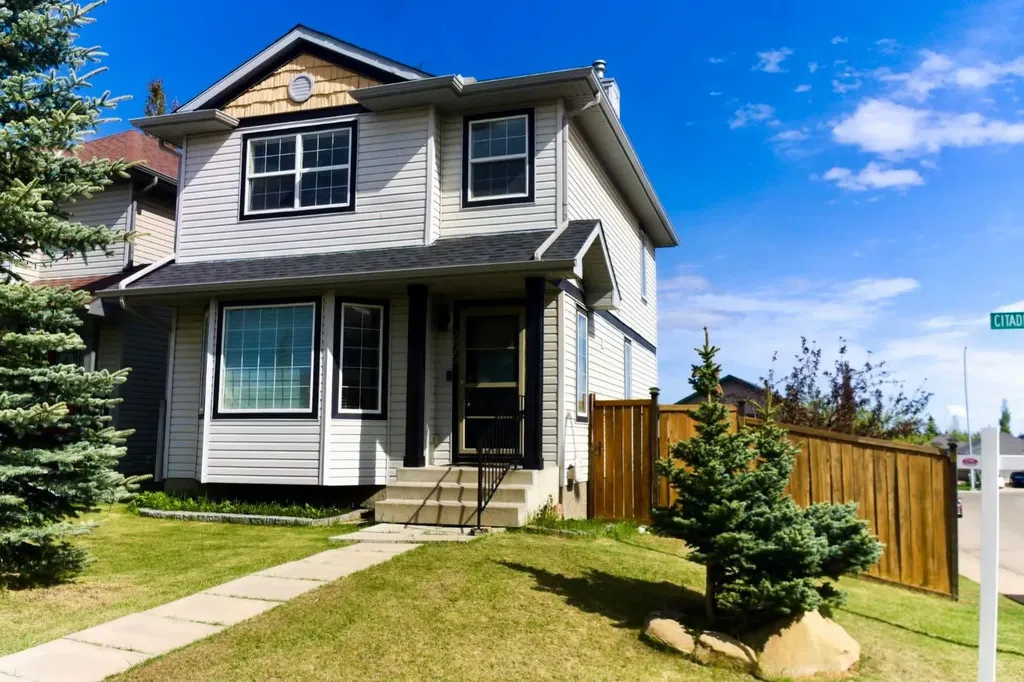 255 Citadel Acres Close NW Calgary AB T3G 5A7