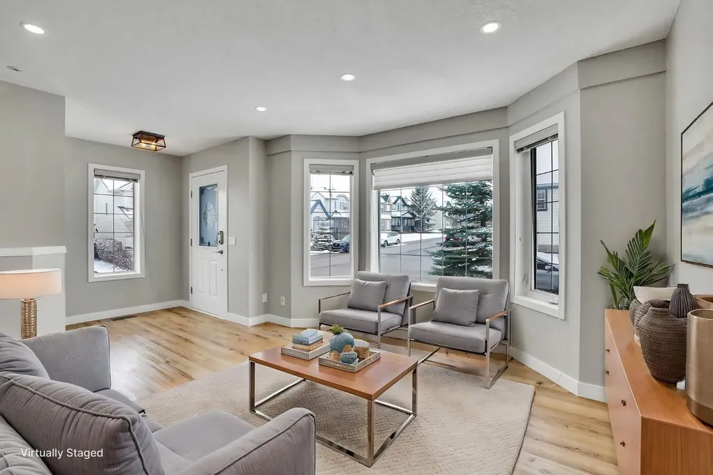 255 Citadel Acres Close NW Calgary AB T3G 5A7