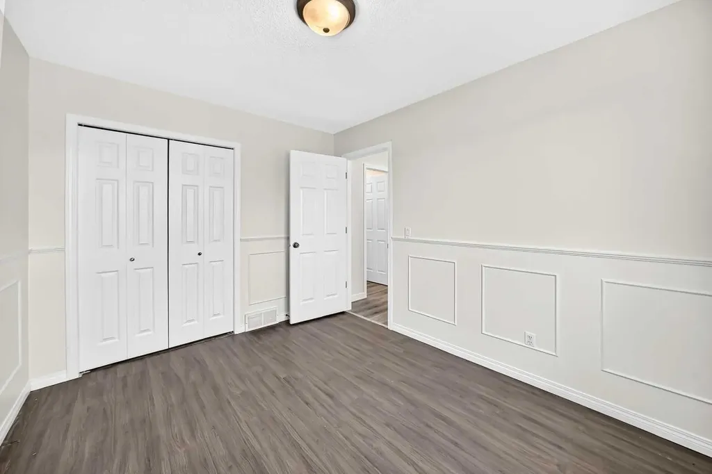 531 Stonegate Road NW Airdrie AB T4B 2Z9