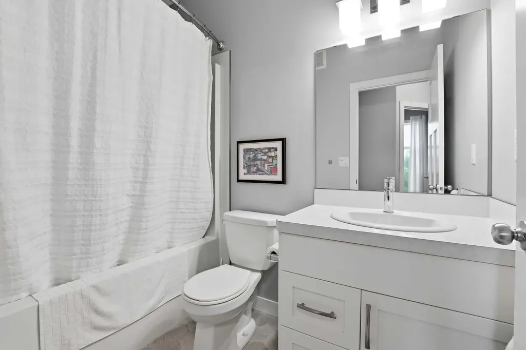 4431 53 Street Rocky Mountain House AB T4T 0C3