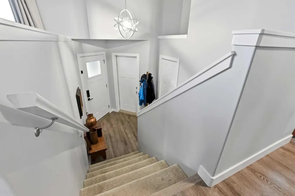 4431 53 Street Rocky Mountain House AB T4T 0C3