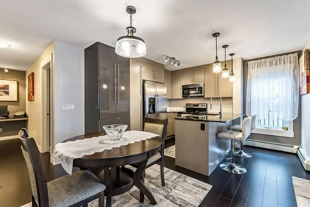 11 Mahogany Row SE Calgary AB T3M 2L6