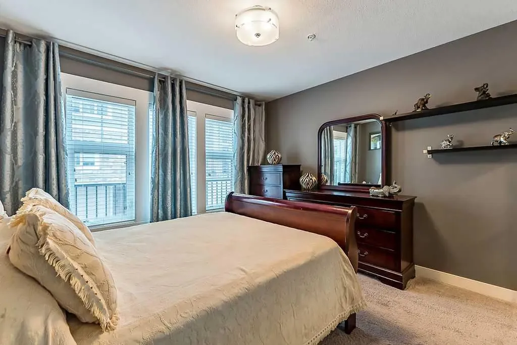 11 Mahogany Row SE Calgary AB T3M 2L6