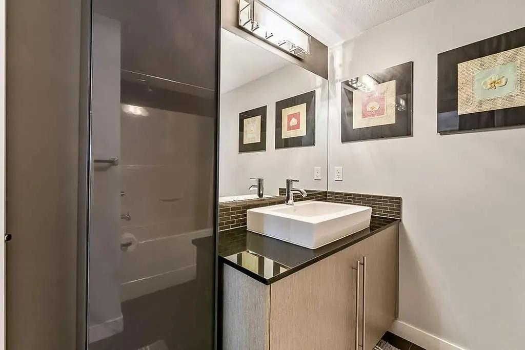 11 Mahogany Row SE Calgary AB T3M 2L6