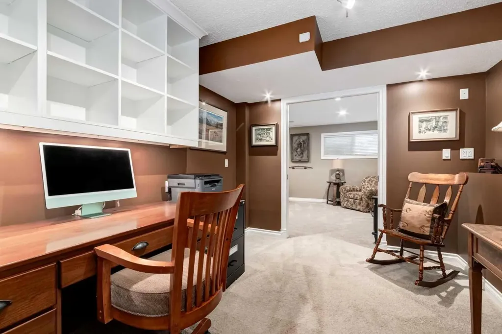 180 Parkridge Place SE Calgary AB T2J 4V9