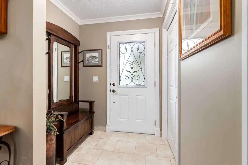 180 Parkridge Place SE Calgary AB T2J 4V9
