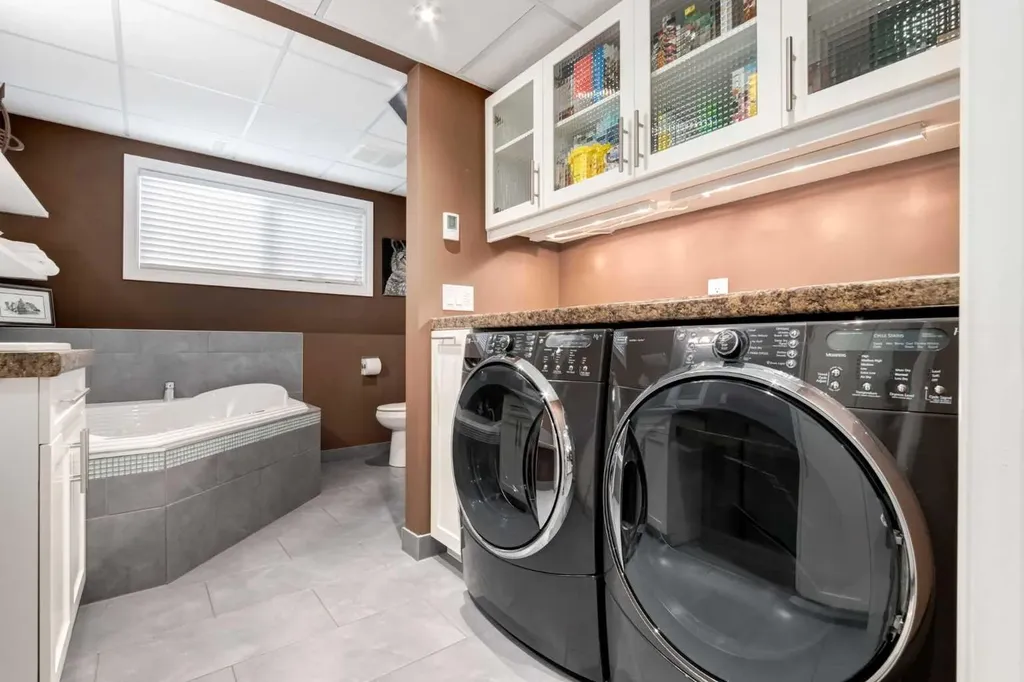 180 Parkridge Place SE Calgary AB T2J 4V9