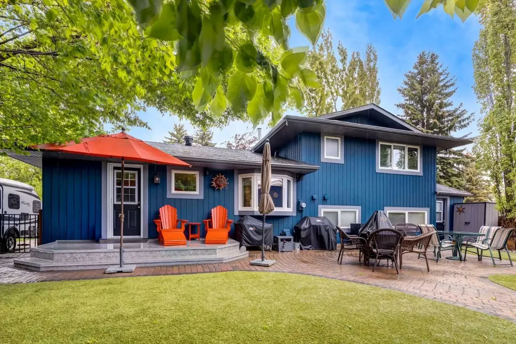180 Parkridge Place SE Calgary AB T2J 4V9