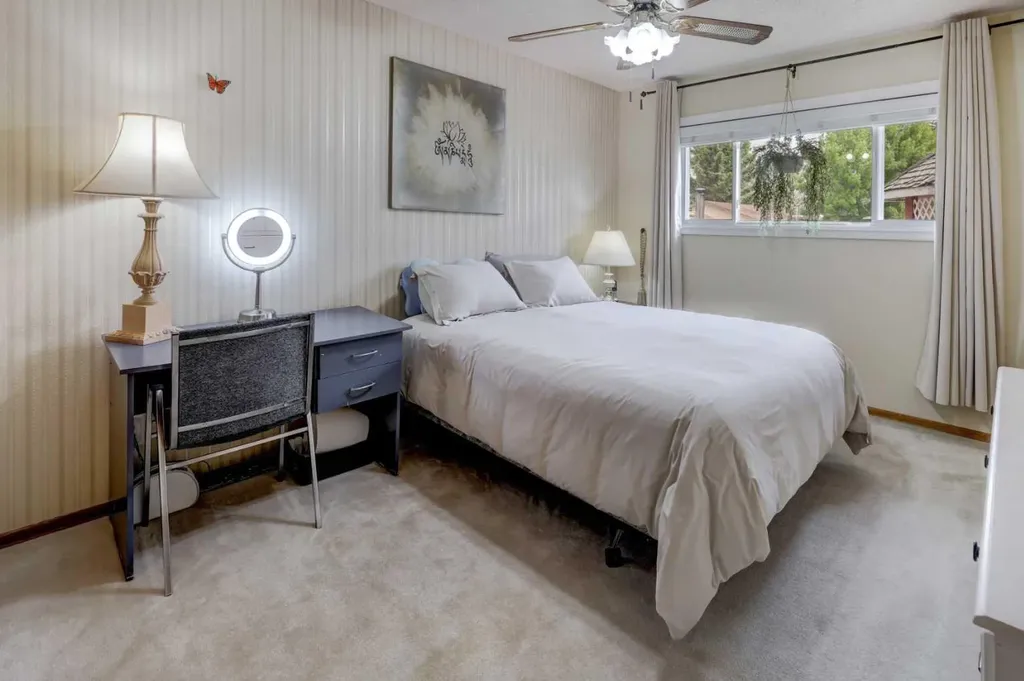 3444 Temple Way NE Calgary AB T1Y 3B7