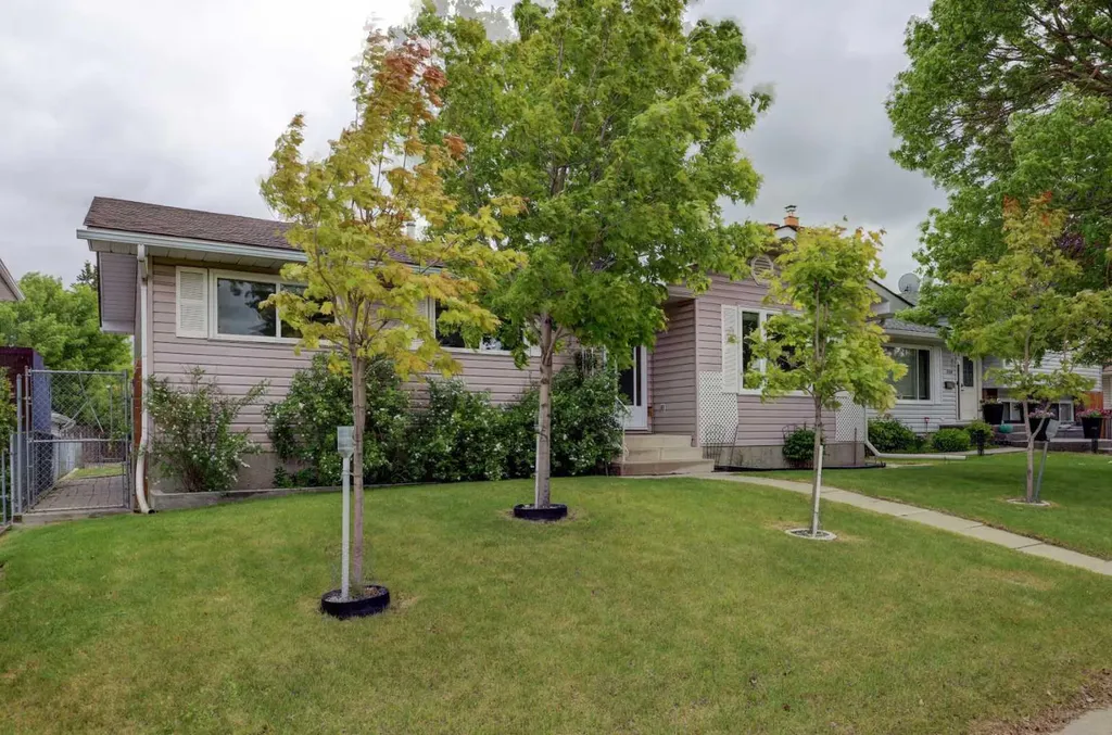 3444 Temple Way NE Calgary AB T1Y 3B7