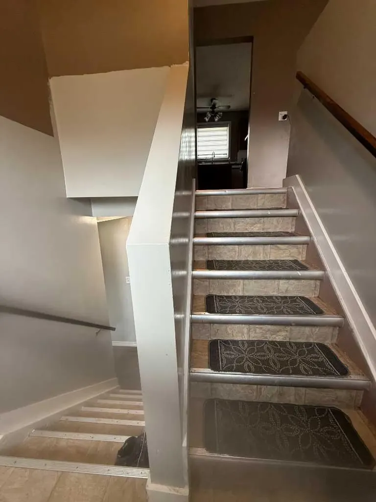 302 5 Avenue W Burdett AB T0K0J0