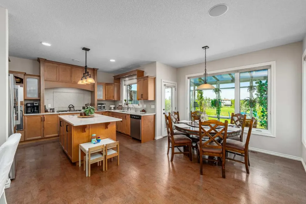 37 Cimarron Park Green Okotoks AB T1S 2K2