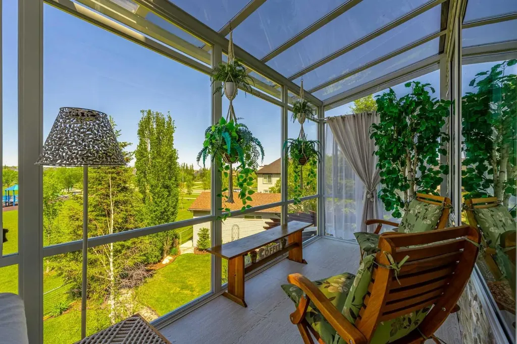 37 Cimarron Park Green Okotoks AB T1S 2K2
