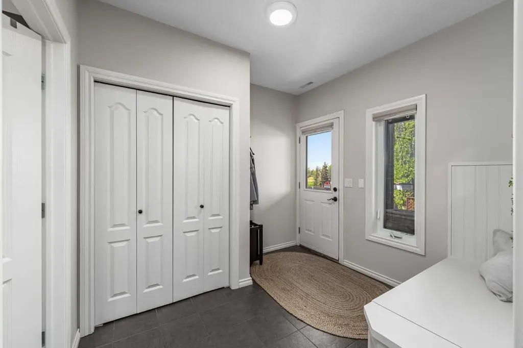 37 Cimarron Park Green Okotoks AB T1S 2K2