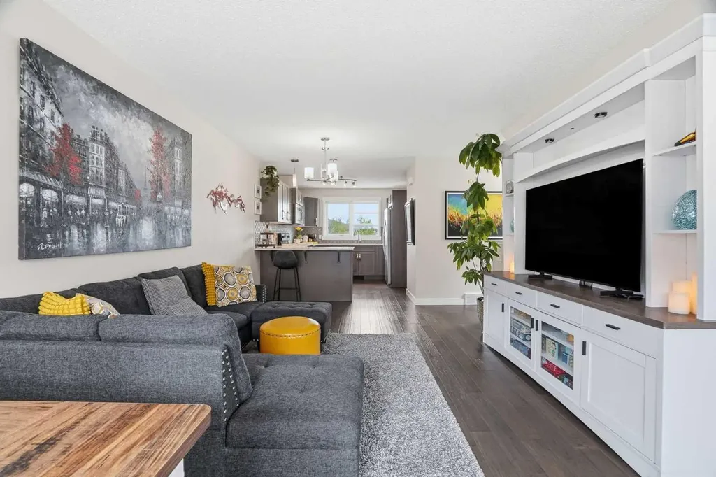 2461 Baysprings SW Airdrie AB T4B4C6
