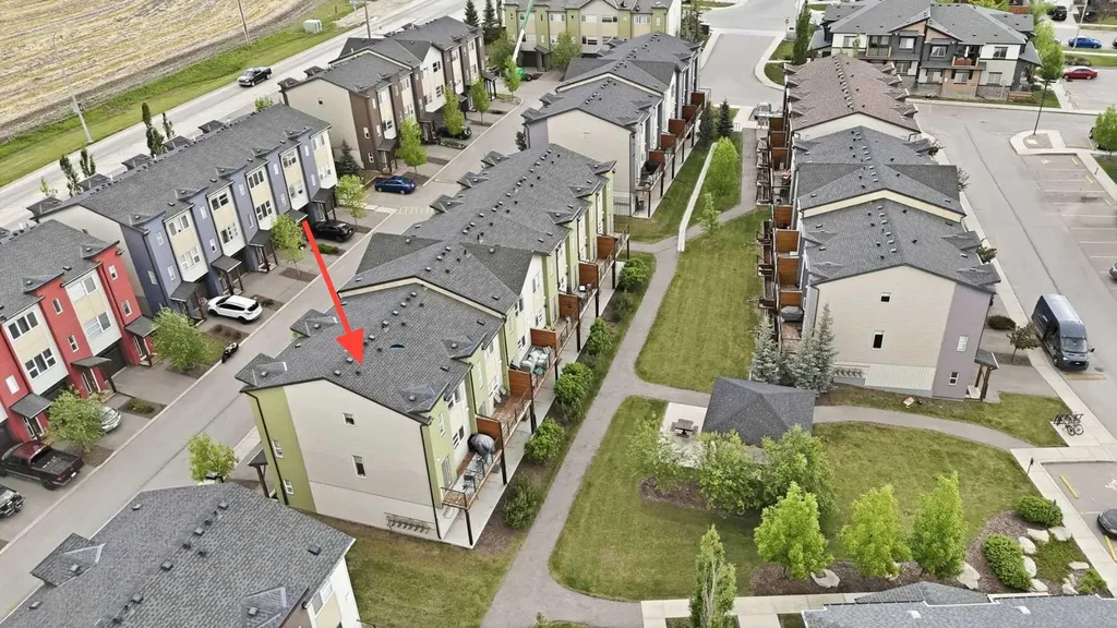 2461 Baysprings SW Airdrie AB T4B4C6