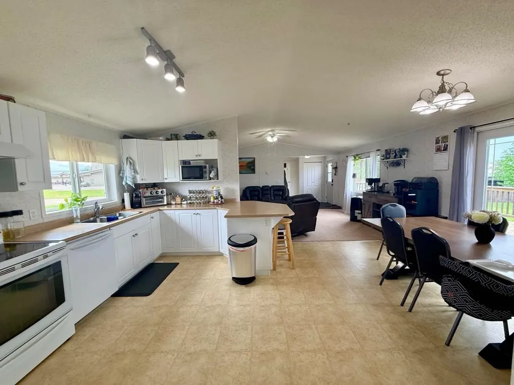 9705 111 Street La Crete AB T0H2H0