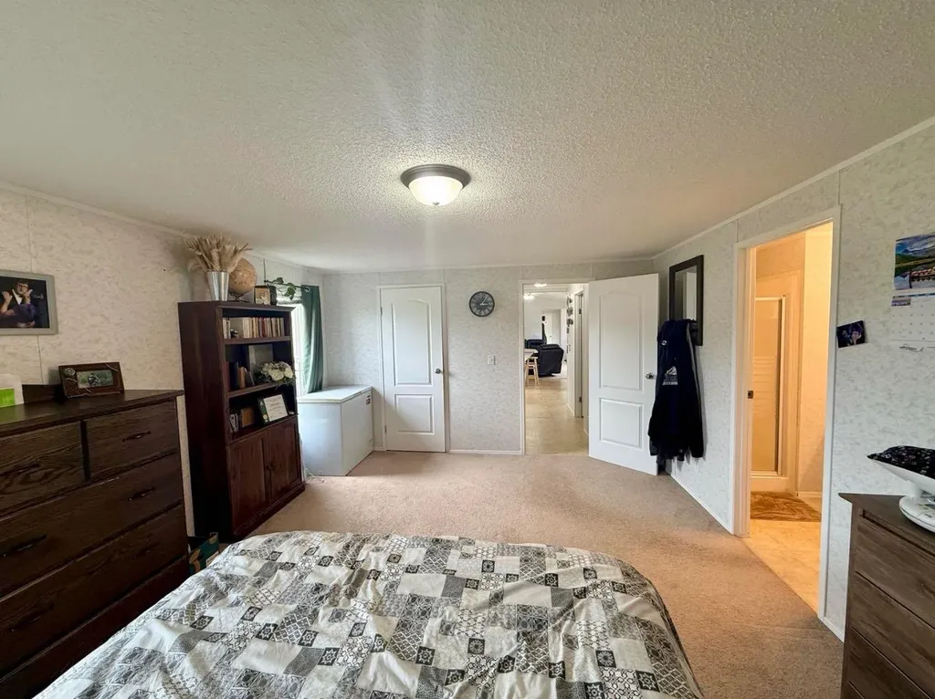 9705 111 Street La Crete AB T0H2H0