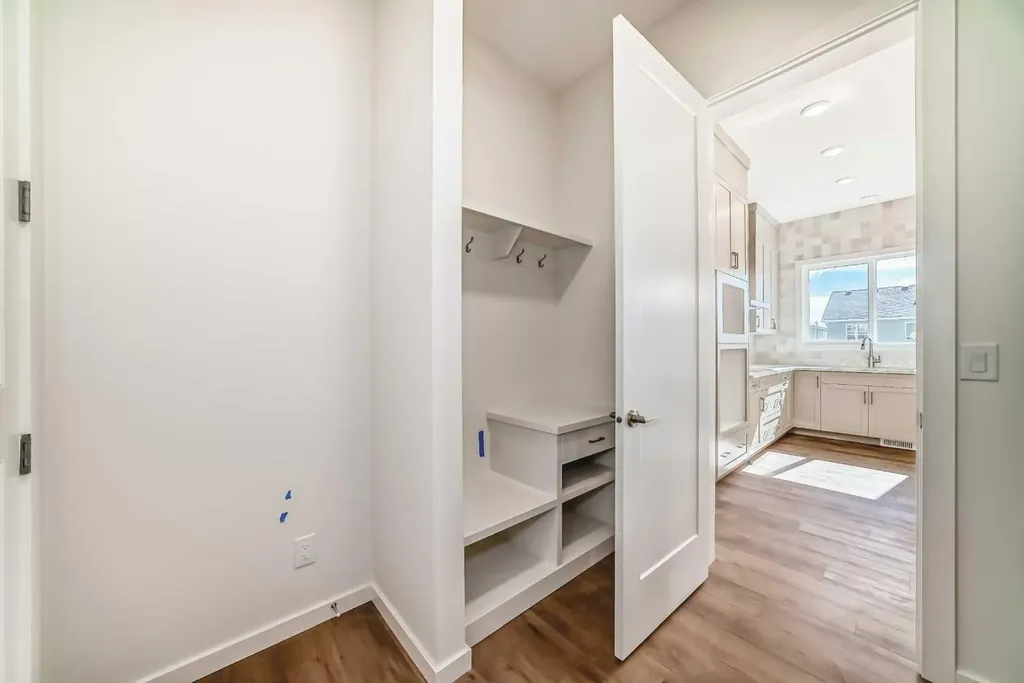46 Verdure Place SW Calgary AB T2Y 1C9
